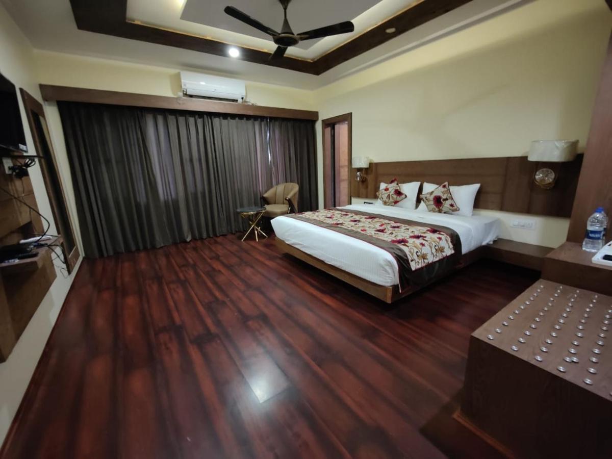 Srīnagar Hotel Green Rooms المظهر الخارجي الصورة